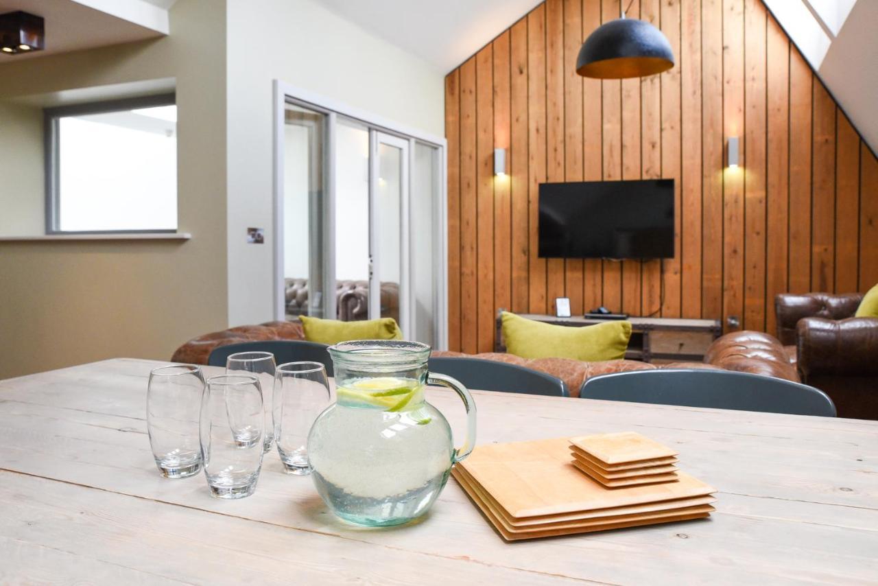 The Lawrance Luxury Aparthotel - يورك المظهر الخارجي الصورة