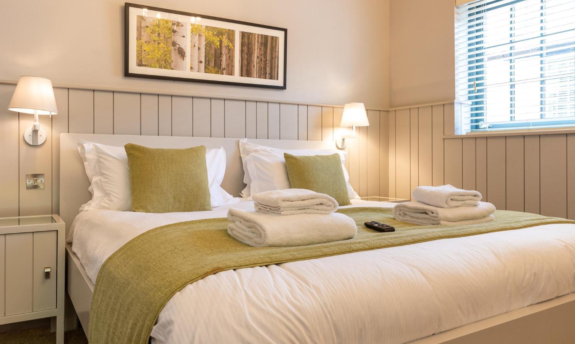 The Lawrance Luxury Aparthotel - يورك المظهر الخارجي الصورة