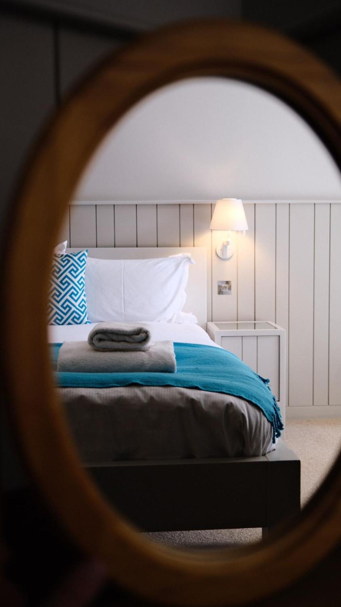The Lawrance Luxury Aparthotel - يورك المظهر الخارجي الصورة