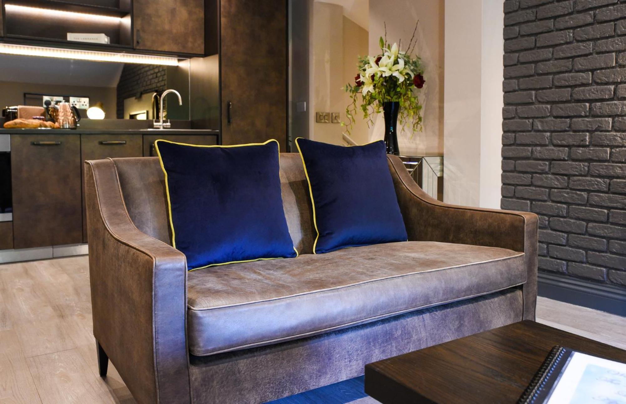 The Lawrance Luxury Aparthotel - يورك المظهر الخارجي الصورة