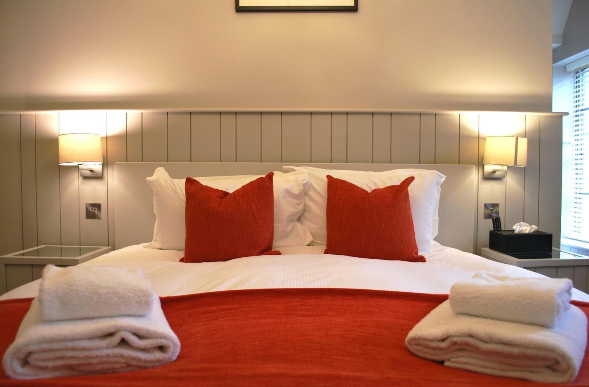 The Lawrance Luxury Aparthotel - يورك المظهر الخارجي الصورة