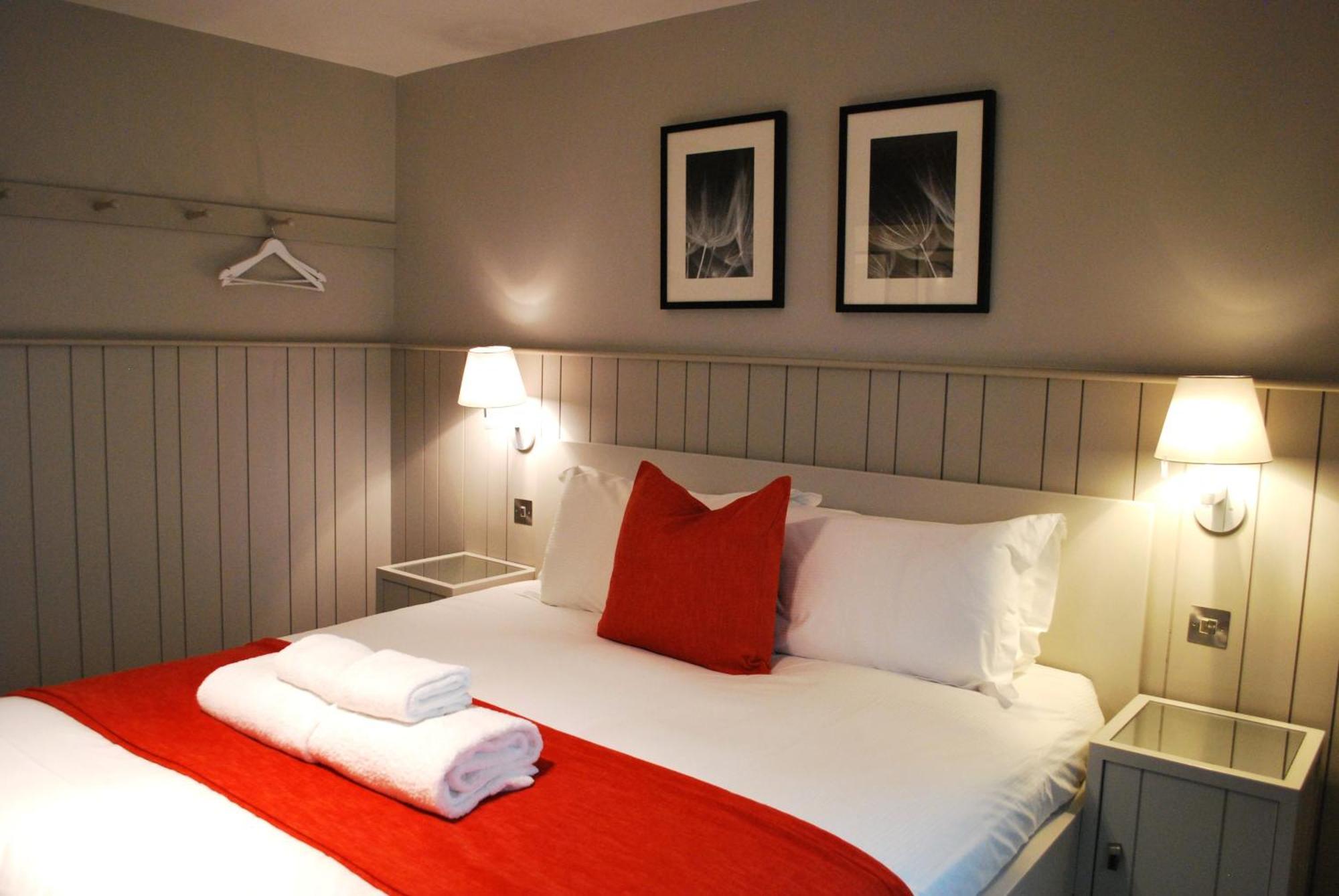 The Lawrance Luxury Aparthotel - يورك المظهر الخارجي الصورة